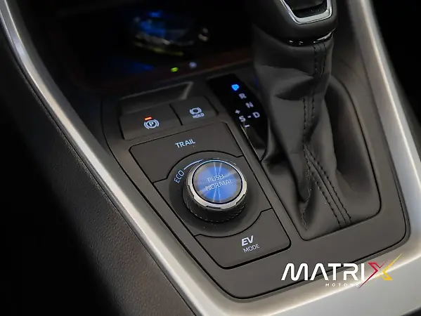Toyota Rav4 EV - Imagem 11