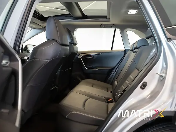 Toyota Rav4 EV - Imagem 13