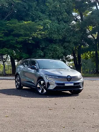 Renault Megane E-tech Electric - Imagem 1