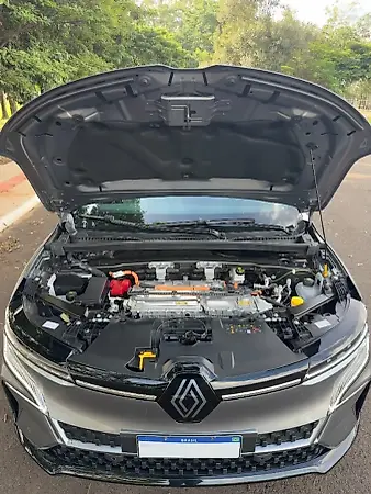 Renault Megane E-tech Electric - Imagem 8