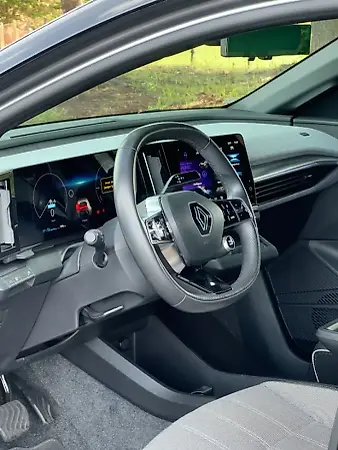 Renault Megane E-tech Electric - Imagem 11