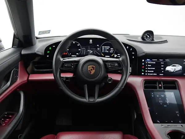Porsche Taycan - Imagem 8