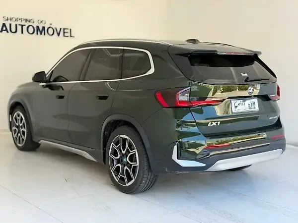 BMW Ix Edrive20 - Imagem 5