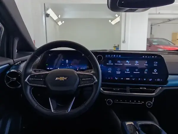 Chevrolet Equinox EV - Imagem 17