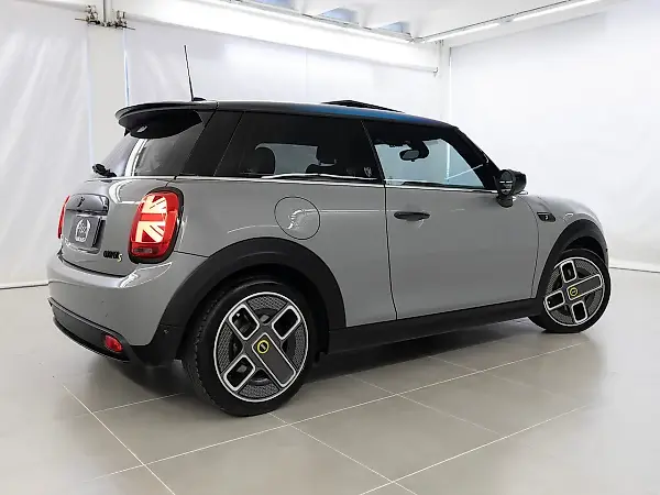 Mini Cooper SE - Imagem 7