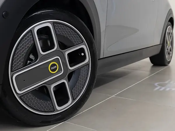 Mini Cooper SE - Imagem 14