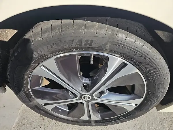 Nissan Leaf - Imagem 12
