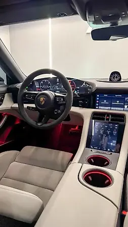 Porsche Taycan - Imagem 7