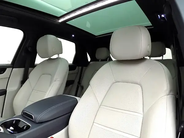 Porsche Cayenne E-hybrid - Imagem 6