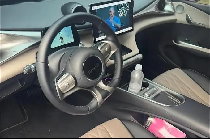 BYD Dolphin - Imagem 8