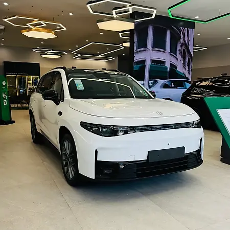 Leapmotor C10 - Imagem 1