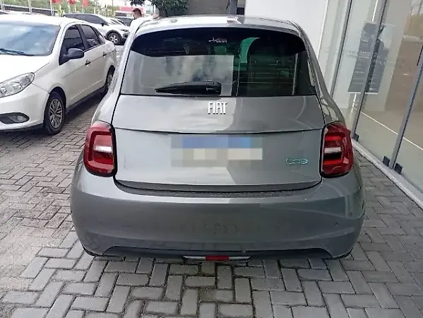 Fiat 500e - Imagem 5