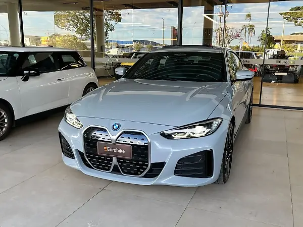 BMW I4 Edrive35 - Imagem 2
