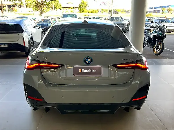 BMW I4 Edrive35 - Imagem 5