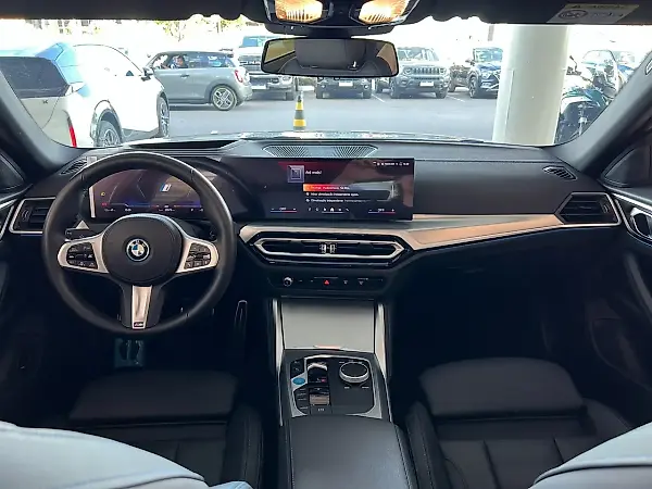 BMW I4 Edrive35 - Imagem 9