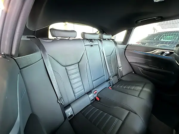 BMW I4 Edrive35 - Imagem 15