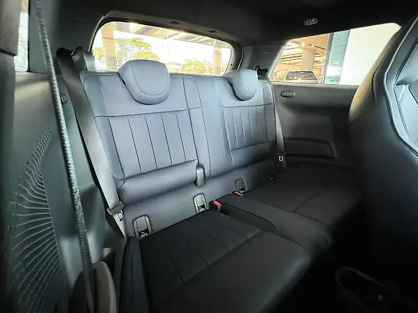 Mini Cooper SE - Imagem 13