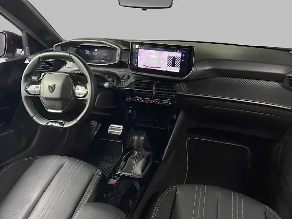 Peugeot E-2008 - Imagem 7