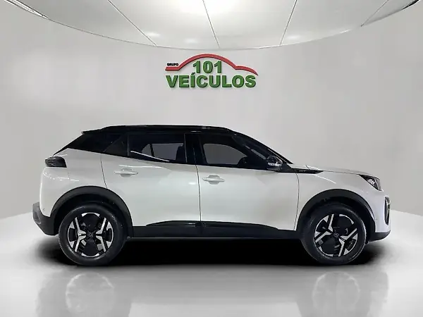 Peugeot E-2008 - Imagem 6