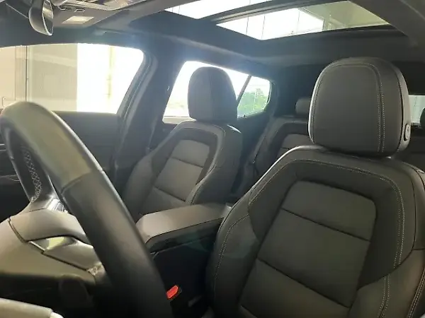 Chevrolet Equinox EV - Imagem 15
