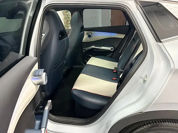 BYD Yuan Plus - Imagem 12