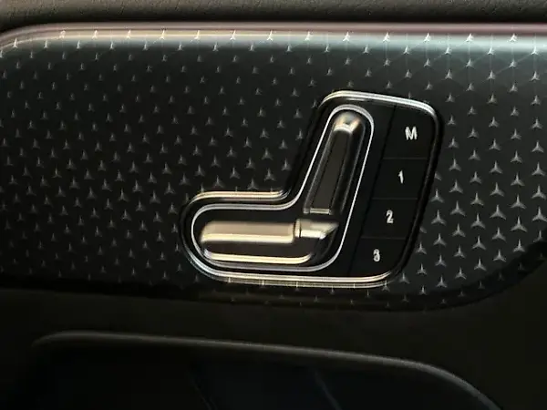 Mercedes Eqa 250 - Imagem 8