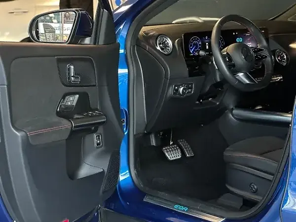 Mercedes Eqa 250 - Imagem 9