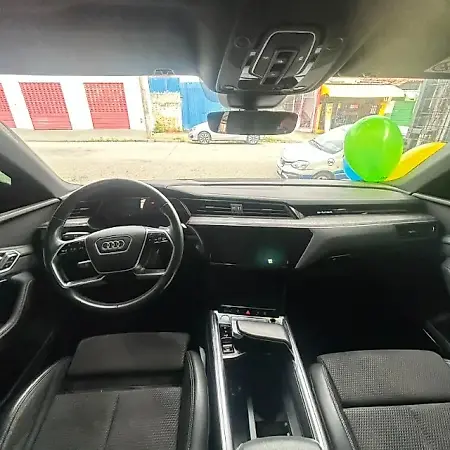 Audi E-tron Sportback - Imagem 10