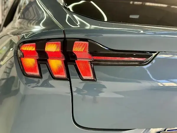 Ford Mustang Mach-e - Imagem 10