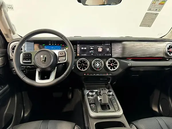 GWM Tank 300 Plug-in Hybrid - Imagem 6