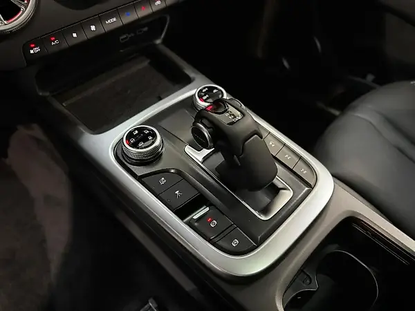 GWM Tank 300 Plug-in Hybrid - Imagem 8