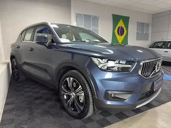 Volvo XC40 Recharge Plug-in Hybrid - Imagem 3