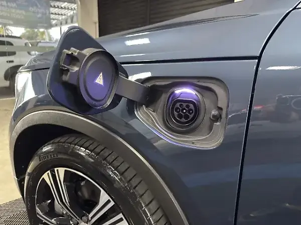 Volvo XC40 Recharge Plug-in Hybrid - Imagem 12