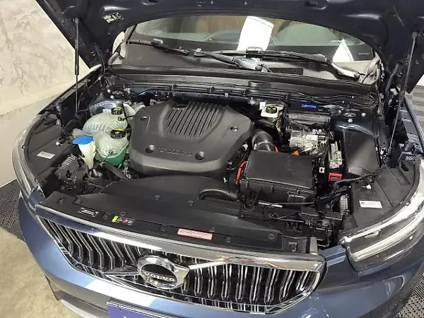 Volvo XC40 Recharge Plug-in Hybrid - Imagem 20