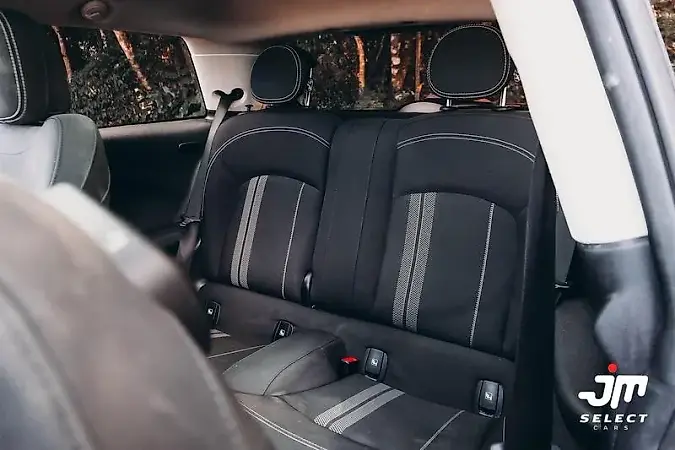 Mini Cooper SE - Imagem 15
