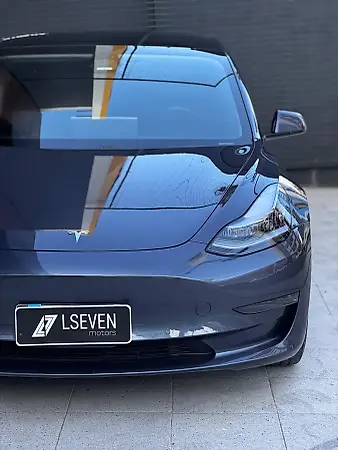 Tesla Model 3 - Imagem 4