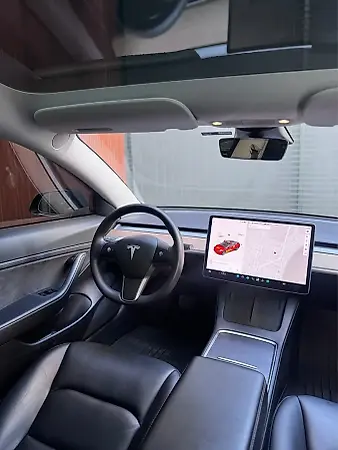 Tesla Model 3 - Imagem 8