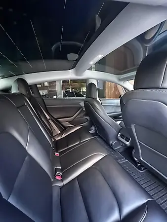 Tesla Model 3 - Imagem 14