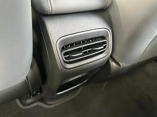 Geely EX2 - Imagem 12