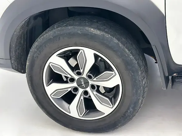 JAC Iev-330p - Imagem 12