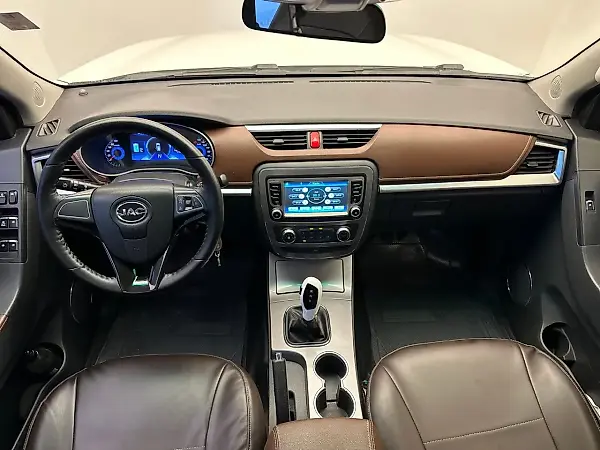 JAC Iev-330p - Imagem 19