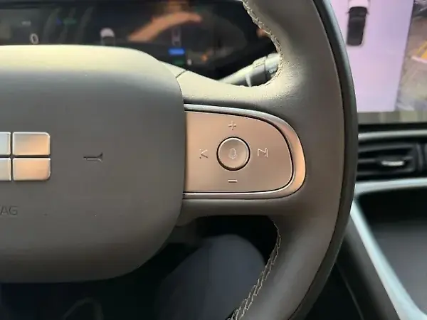 Geely EX2 - Imagem 13