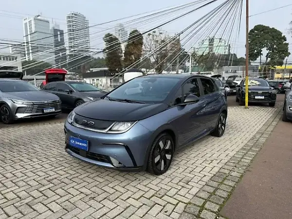 BYD Dolphin Plus - Imagem 1
