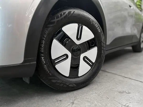 Geely EX2 - Imagem 8