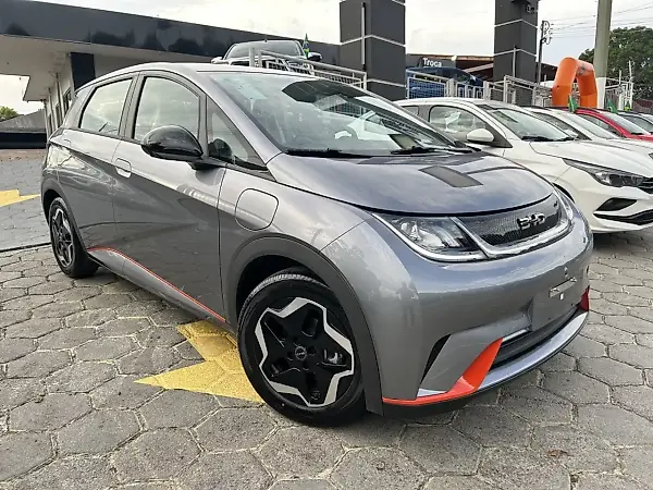 BYD Dolphin - Imagem 3