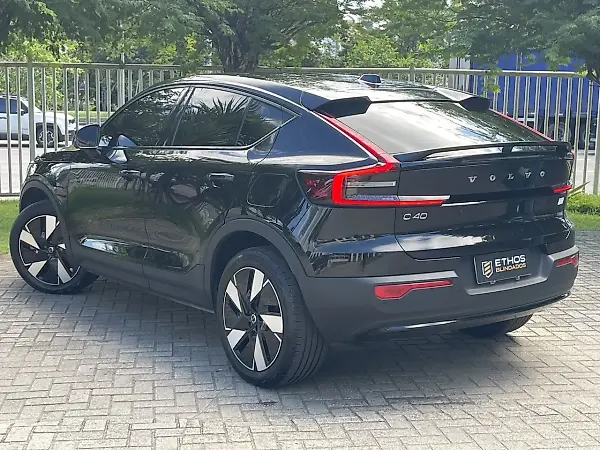 Volvo C40 Recharge - Imagem 7