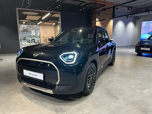 Mini Cooper SE - Imagem 1