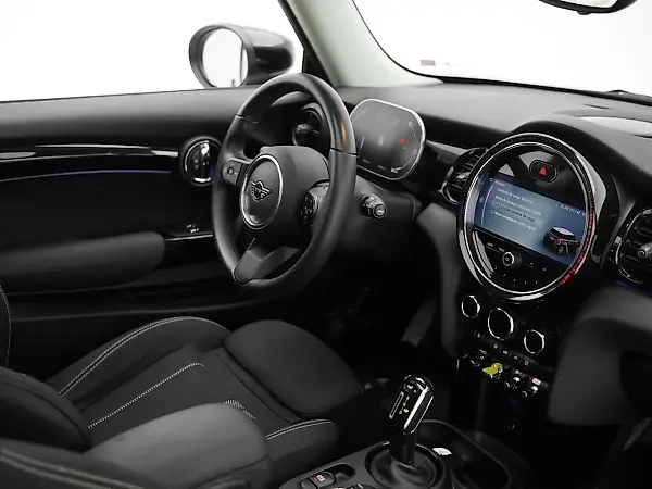 Mini Cooper SE - Imagem 13