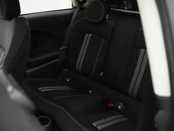 Mini Cooper SE - Imagem 16