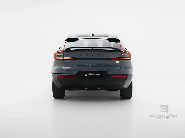 Volvo EX40 - Imagem 5